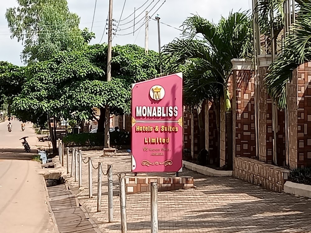 Monabliss Hotels and suite limited